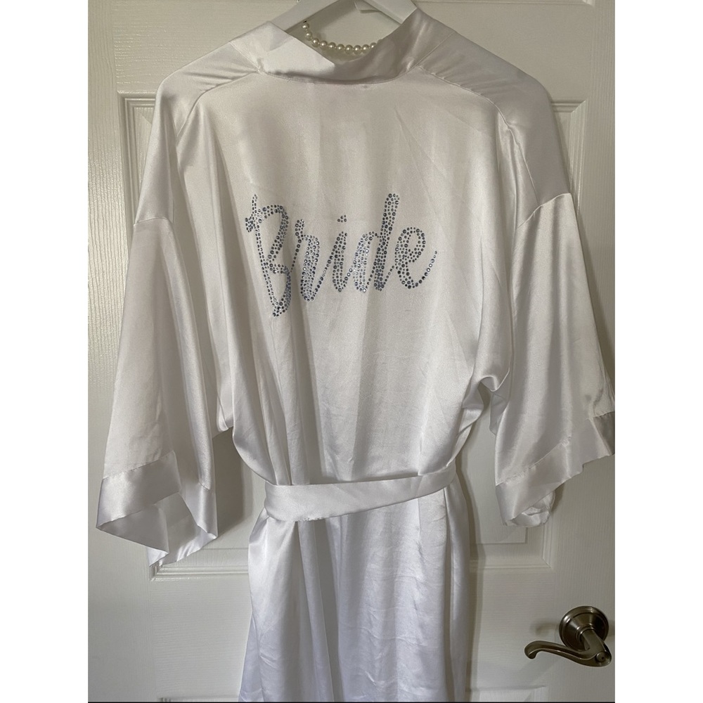 Victoria’s Secret White Satin Bridal Robe OS